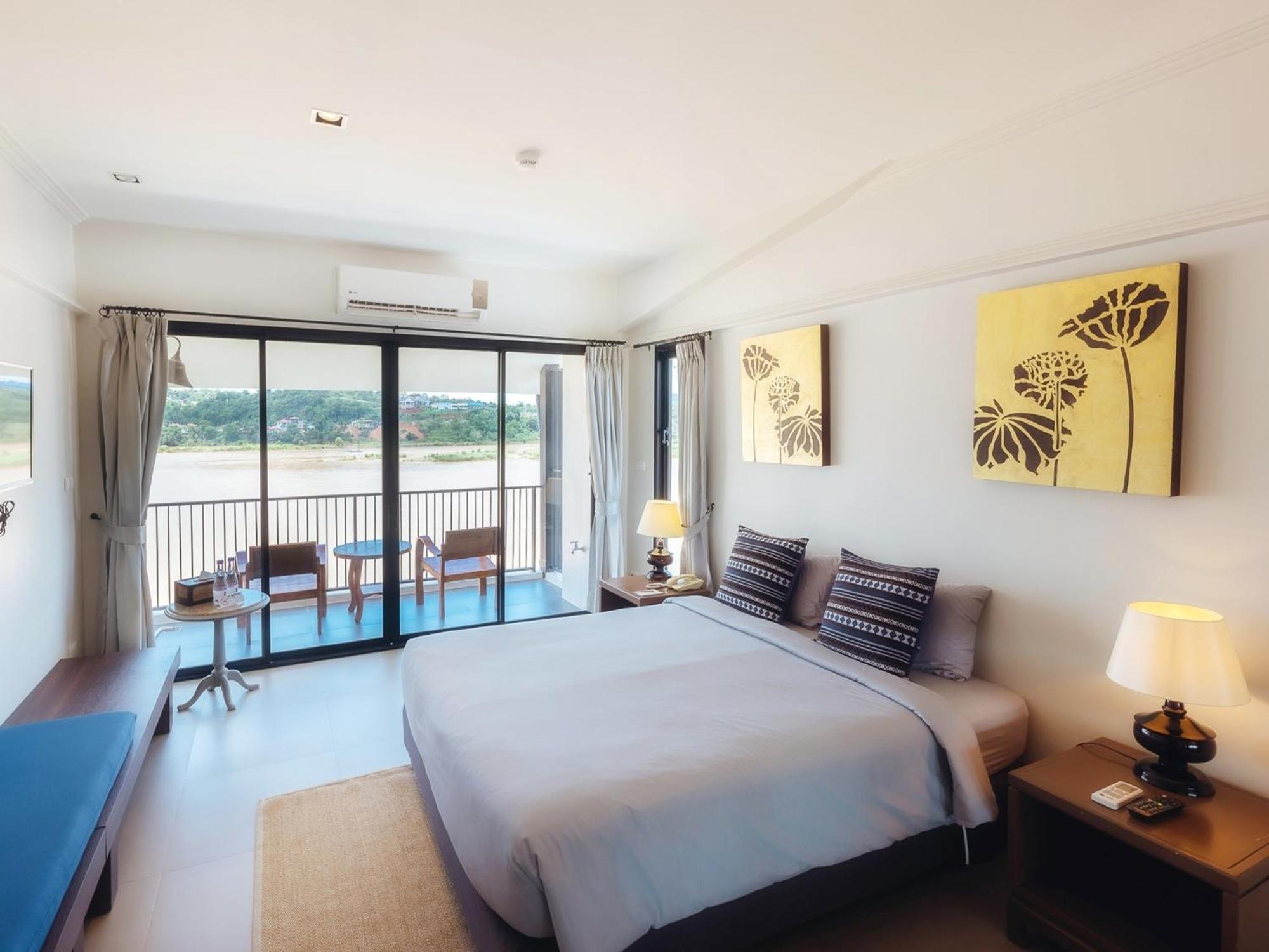 Fortune Riverview Hotel Чианг Кхонг Экстерьер фото