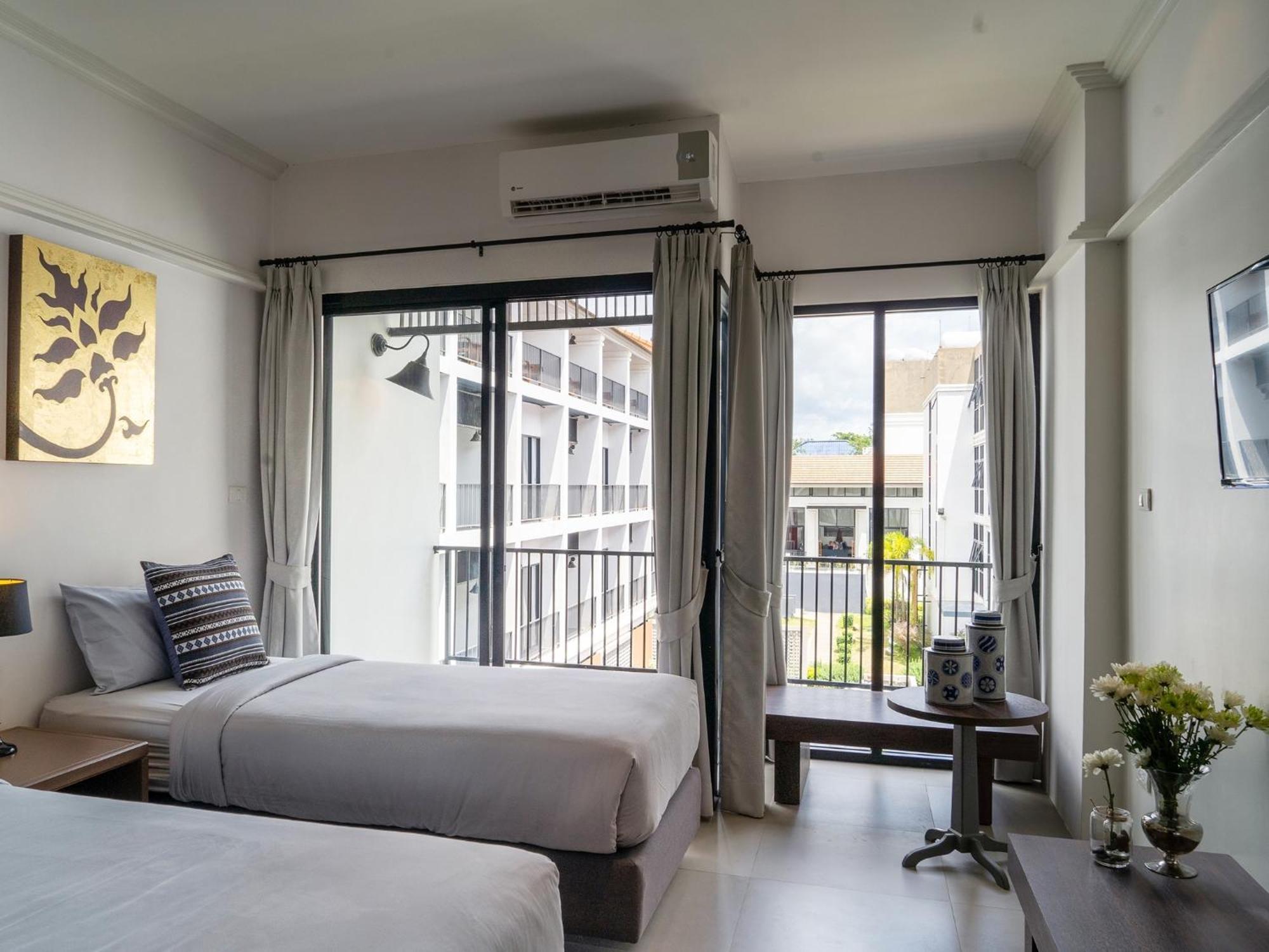 Fortune Riverview Hotel Чианг Кхонг Экстерьер фото