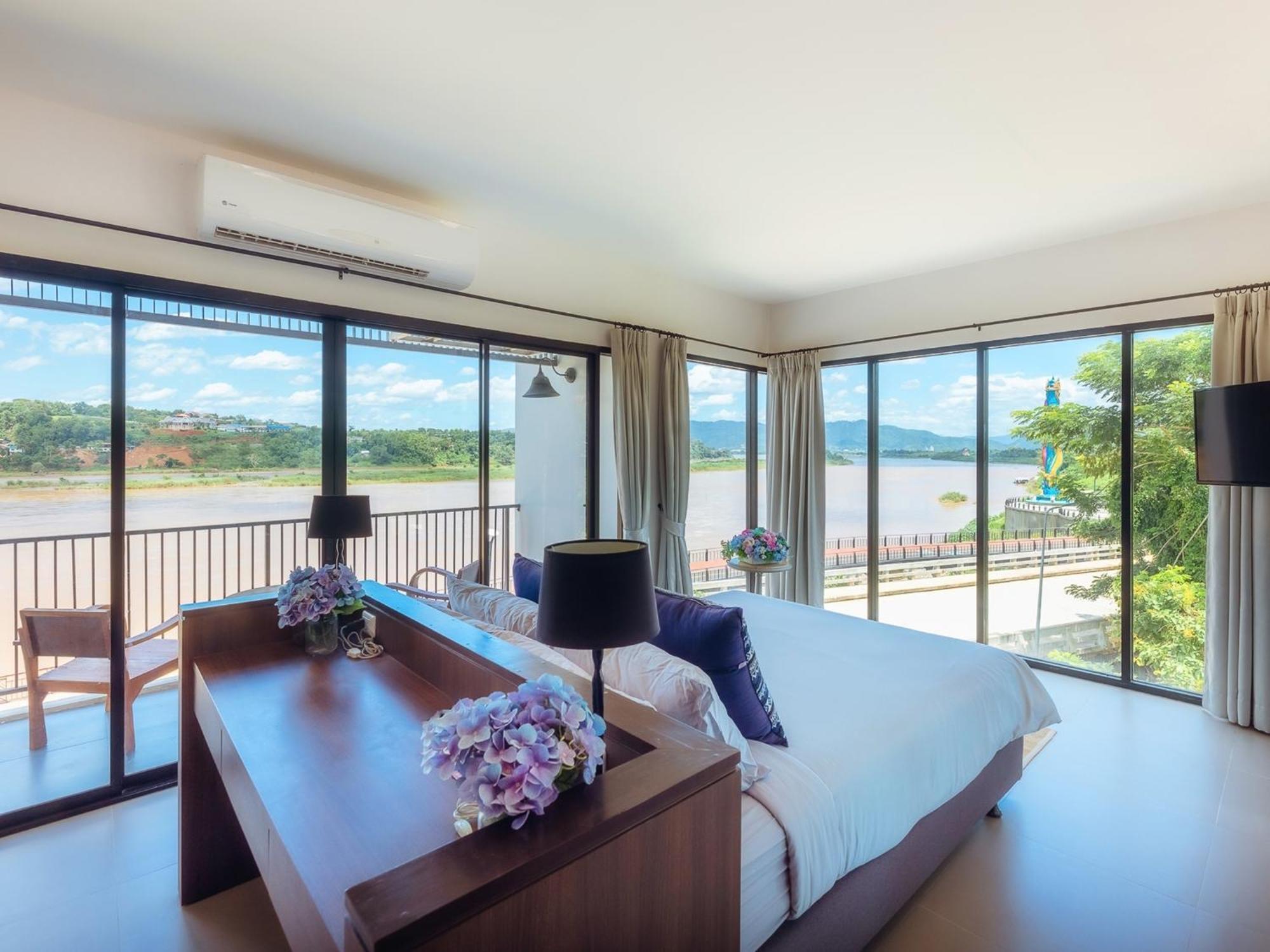 Fortune Riverview Hotel Чианг Кхонг Экстерьер фото
