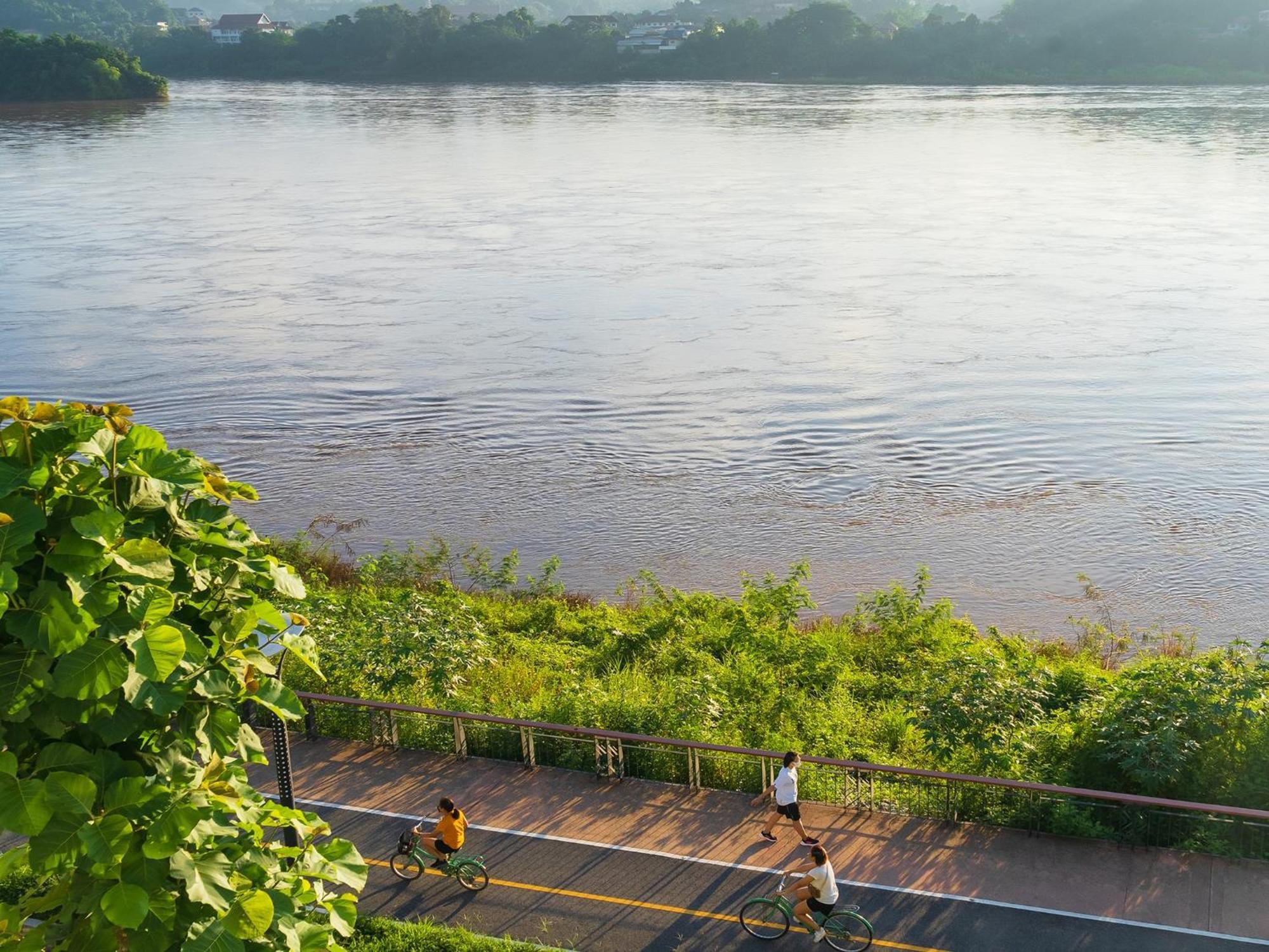 Fortune Riverview Hotel Чианг Кхонг Экстерьер фото