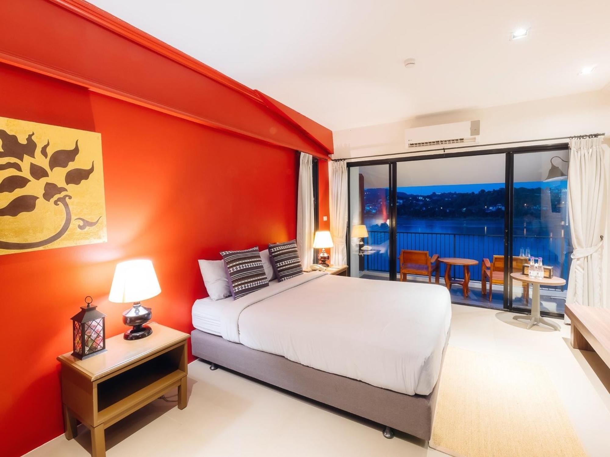 Fortune Riverview Hotel Чианг Кхонг Экстерьер фото